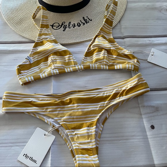 🌼Rhythm Trinidad Triangle Bikini Top & Bottom Set NWT - Picture 3 of 12